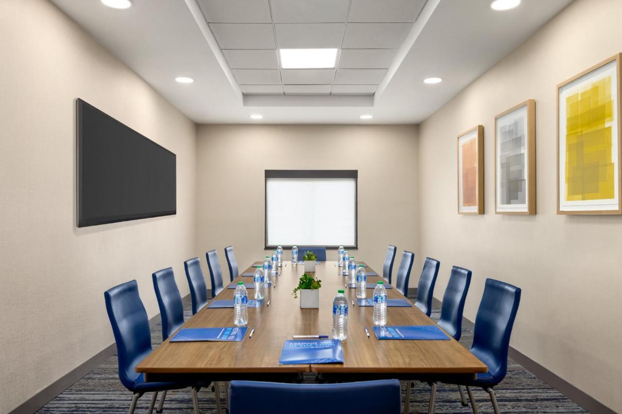 Holiday Inn Express Hotel & Suites Fort Pierce West By Ihg Экстерьер фото