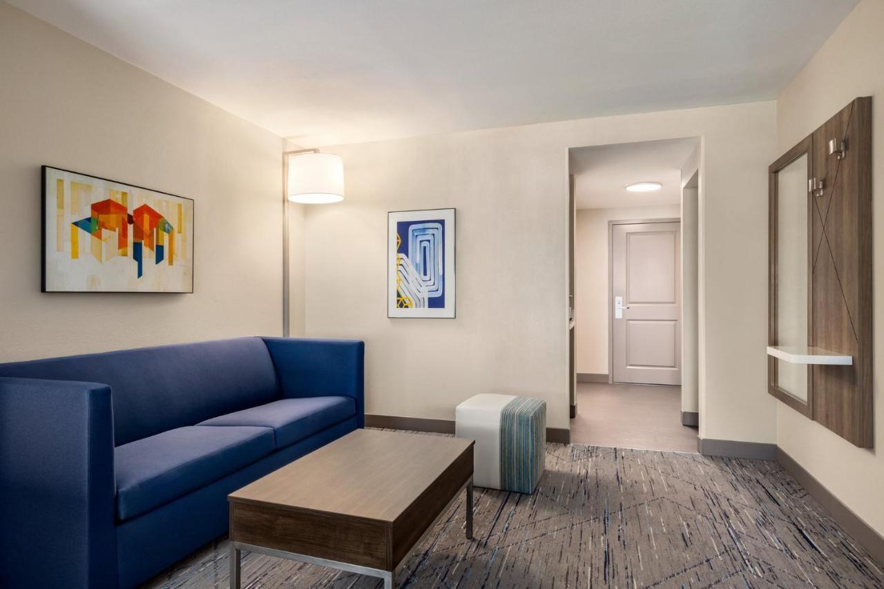 Holiday Inn Express Hotel & Suites Fort Pierce West By Ihg Экстерьер фото