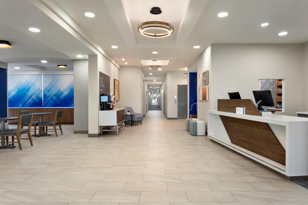 Holiday Inn Express Hotel & Suites Fort Pierce West By Ihg Экстерьер фото