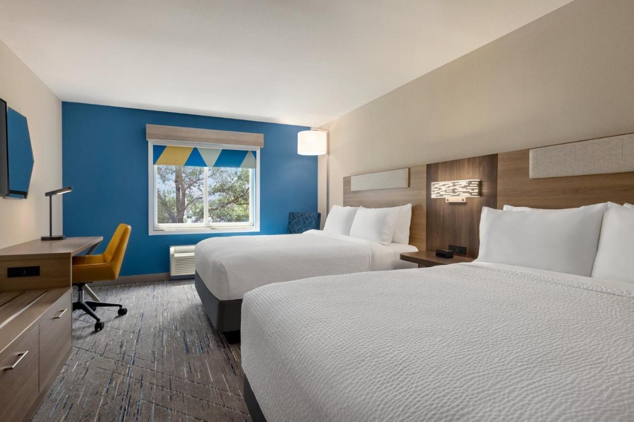 Holiday Inn Express Hotel & Suites Fort Pierce West By Ihg Экстерьер фото