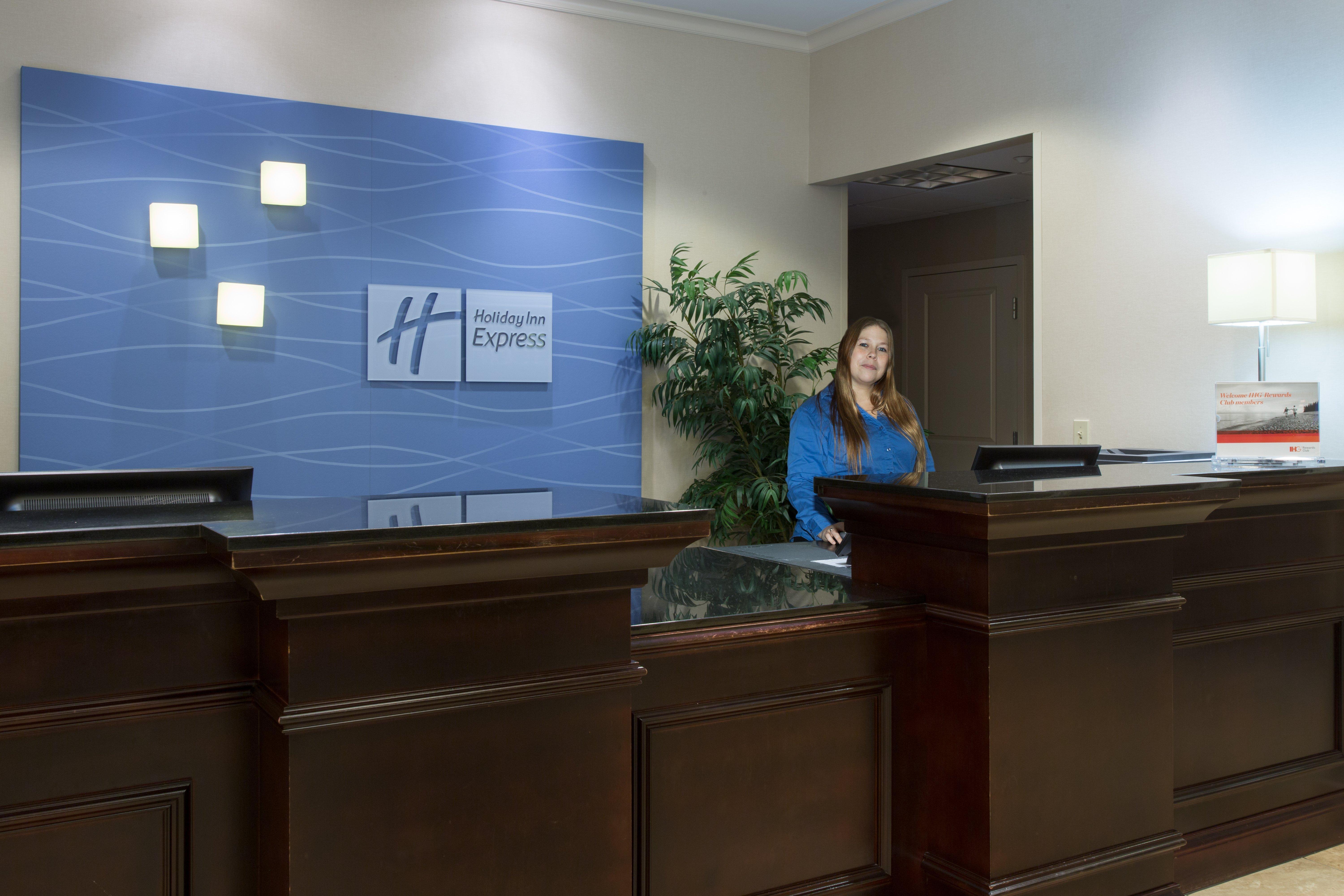 Holiday Inn Express Hotel & Suites Fort Pierce West By Ihg Экстерьер фото