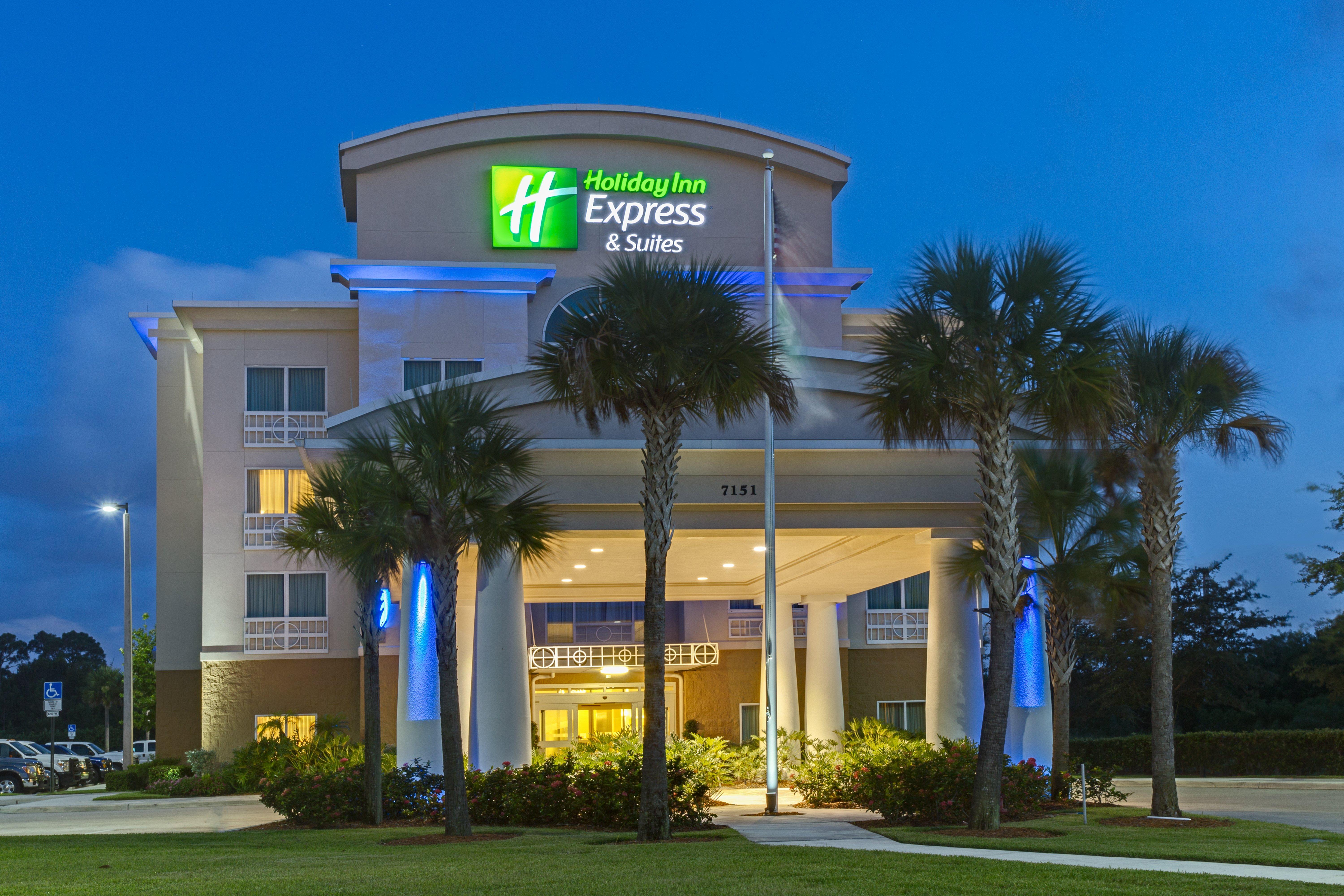 Holiday Inn Express Hotel & Suites Fort Pierce West By Ihg Экстерьер фото