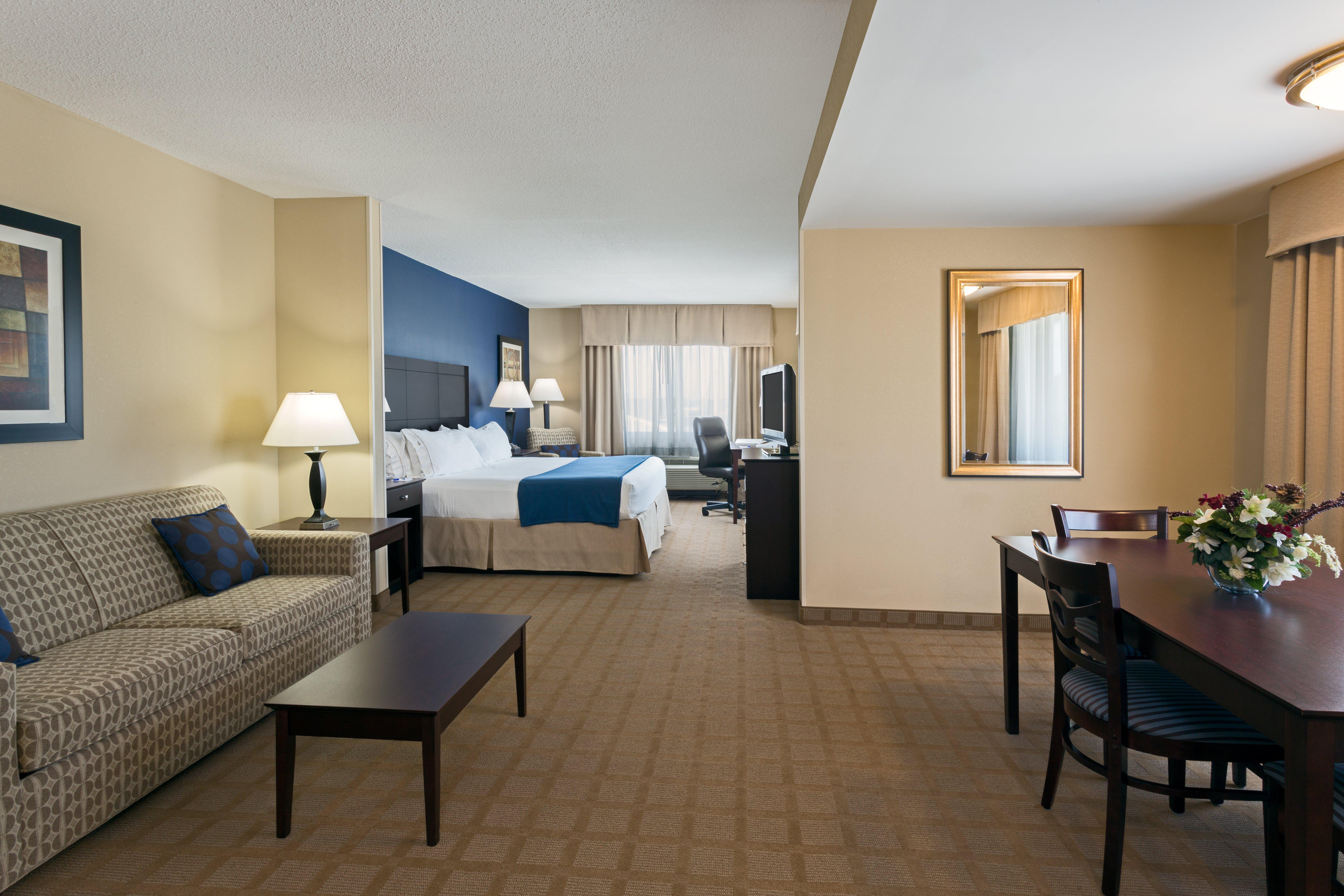 Holiday Inn Express Hotel & Suites Fort Pierce West By Ihg Экстерьер фото